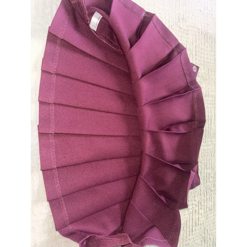American Apparel Pleated Tennis Mini Skirt M Burgundy Preppy USA Y2K Casual Red